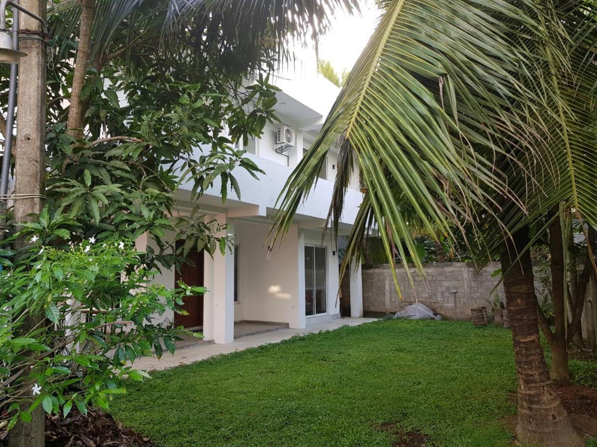 Kalan Mirissa Hotel Luaran gambar